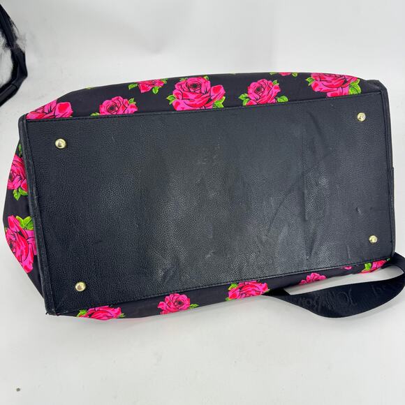 Betsey Johnson Floral Weekender Bag - Picture 4 of 4